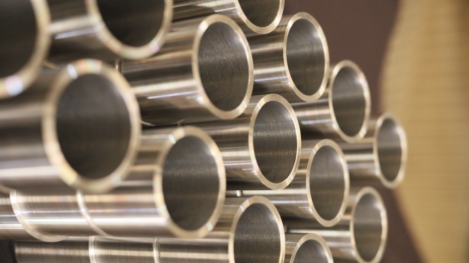 Bushings de precisión en aleación especial maquinados en RIC Manufacturing